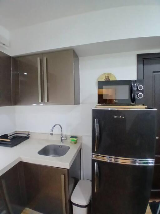 Spacious 1br Milano By Versace In Makati Manila