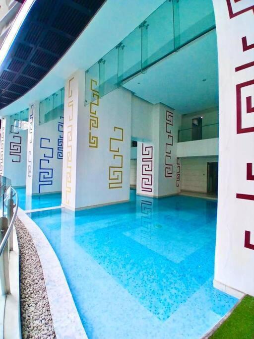 Spacious 1br Milano By Versace In Makati * Manila