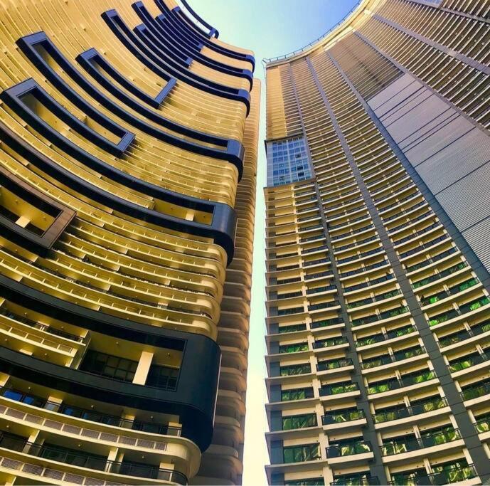 Spacious 1br Milano By Versace In Makati Apartment *