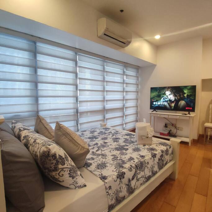 Spacious 1br Milano By Versace In Makati Apartment
