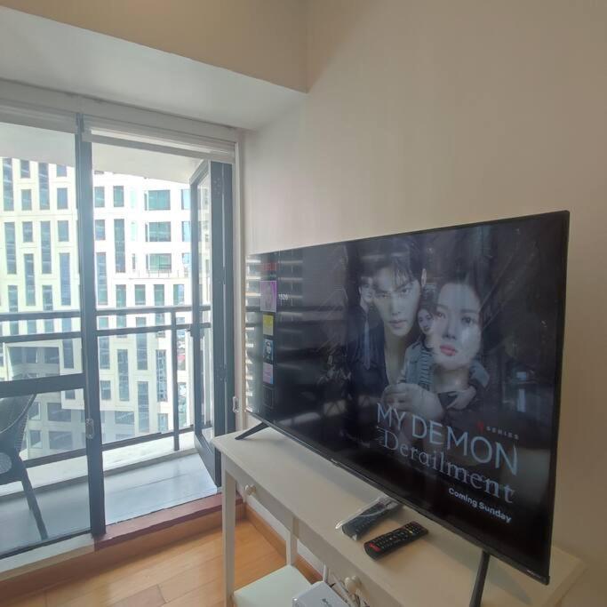 Spacious 1br Milano By Versace In Makati Apartment *