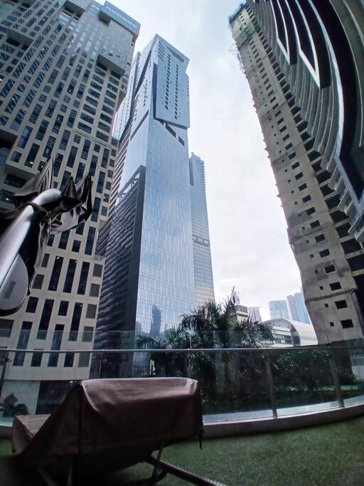 Apartment Spacious 1br Milano By Versace In Makati