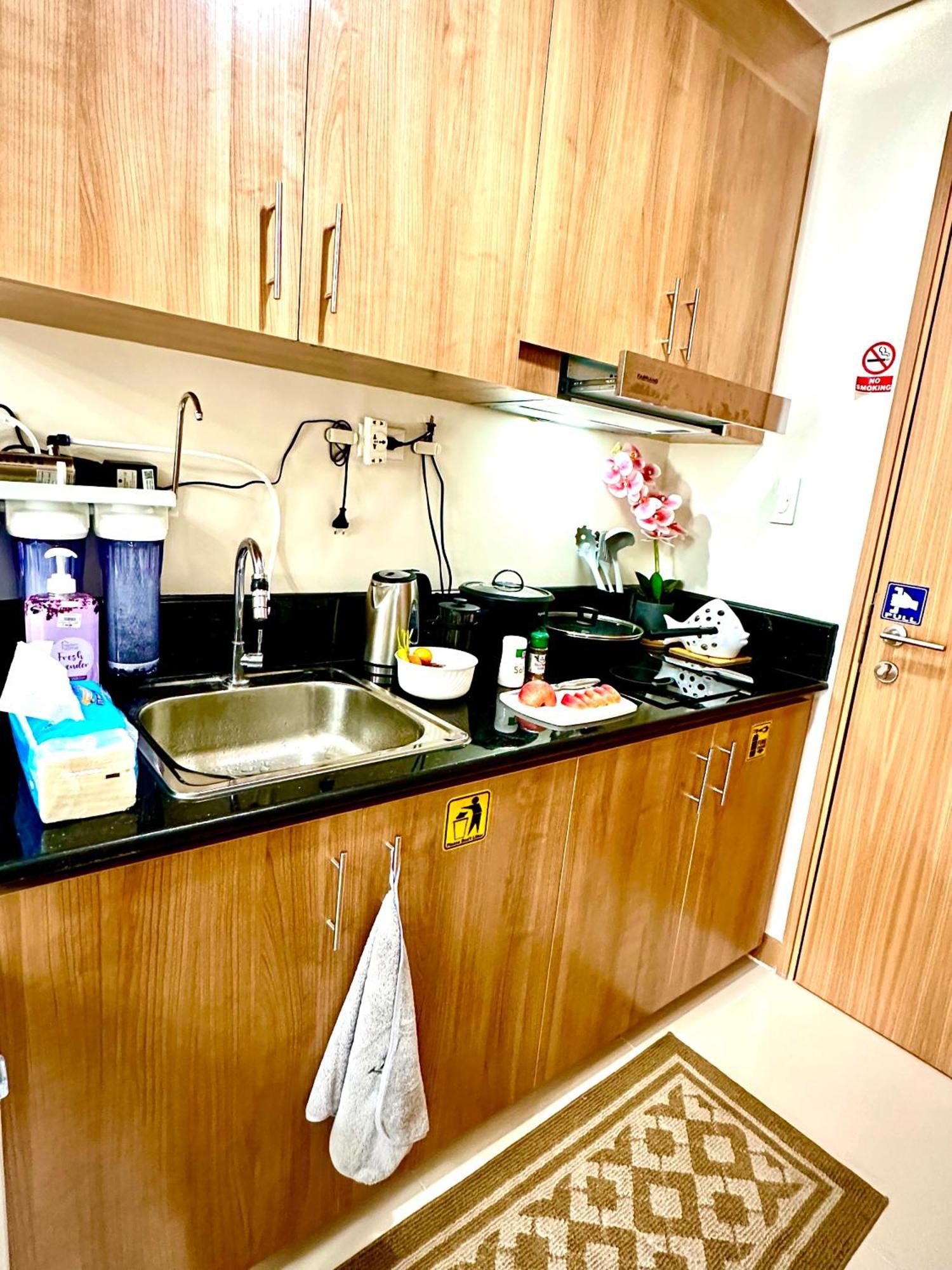 Luxury Living At Red Residences Makati 16 Apartment Manila