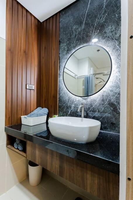 1br Makati, Lush Residences M004 Manila