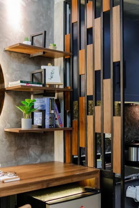 Apartment 1br Makati, Lush Residences M004 *