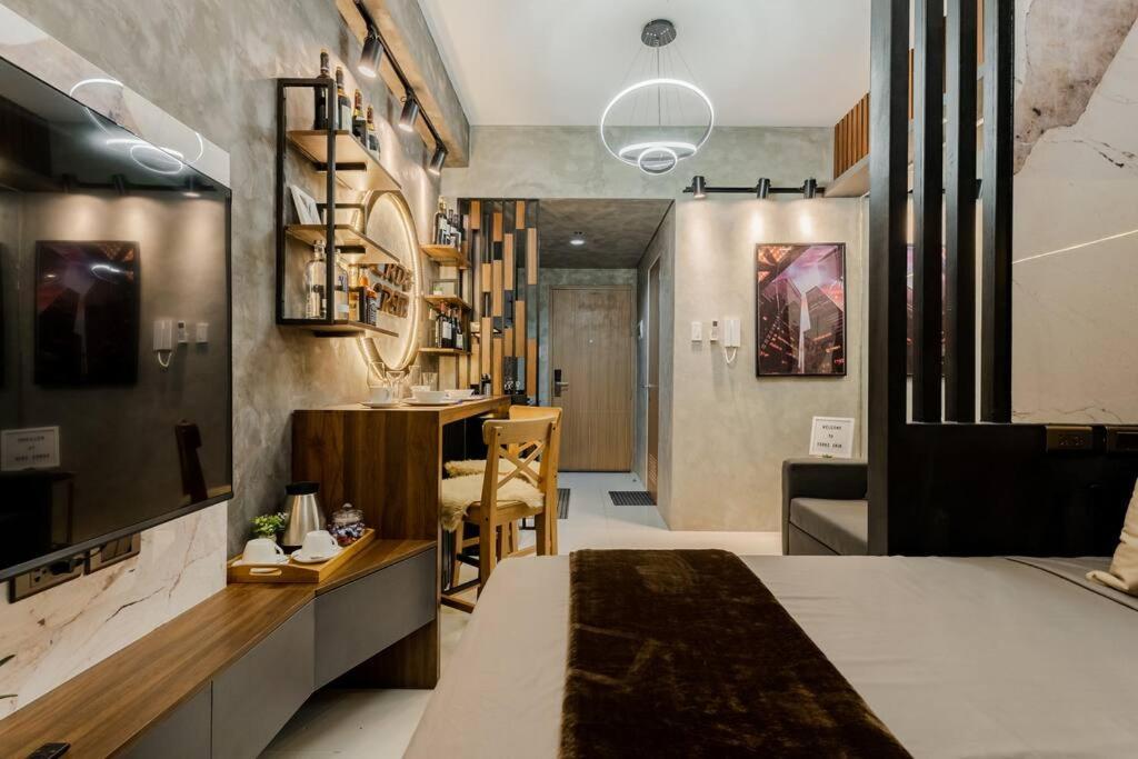 1br Makati, Lush Residences M004 *