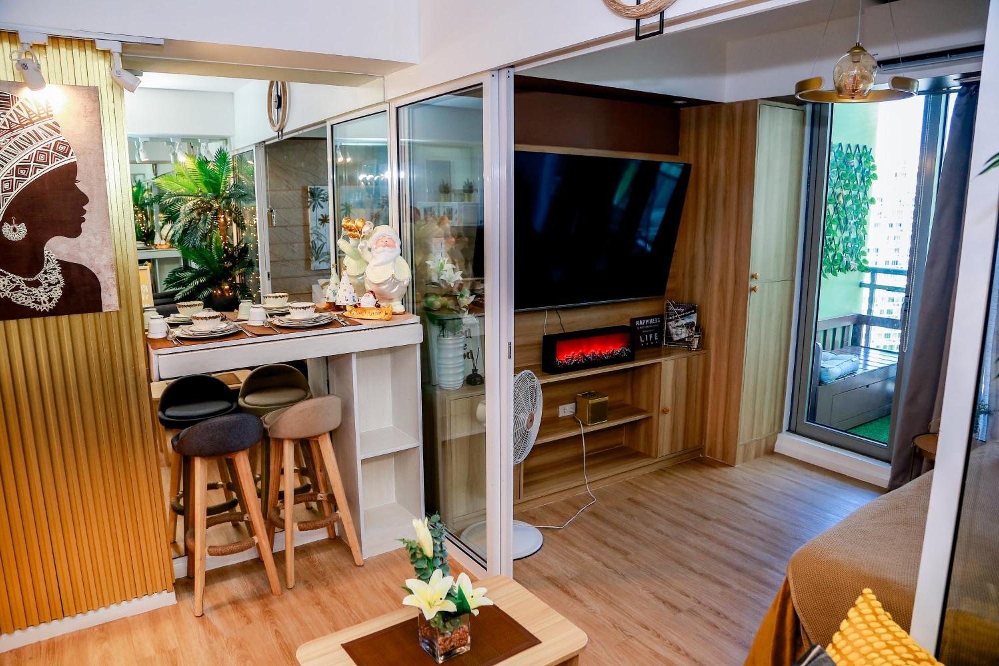 Azure Urban Staycation By Solace Peak 1 Bedroom View * Manila
