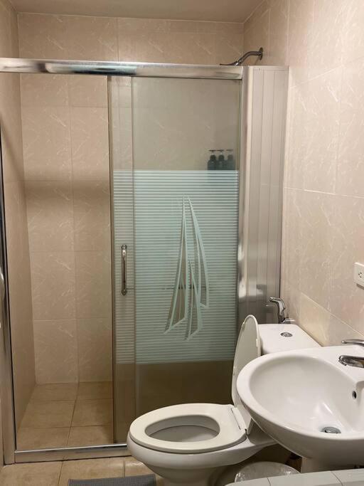 Apartment Contemporary At Avant Bgc