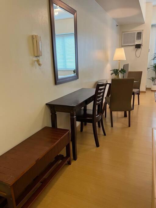 Contemporary At Avant Bgc * Manila