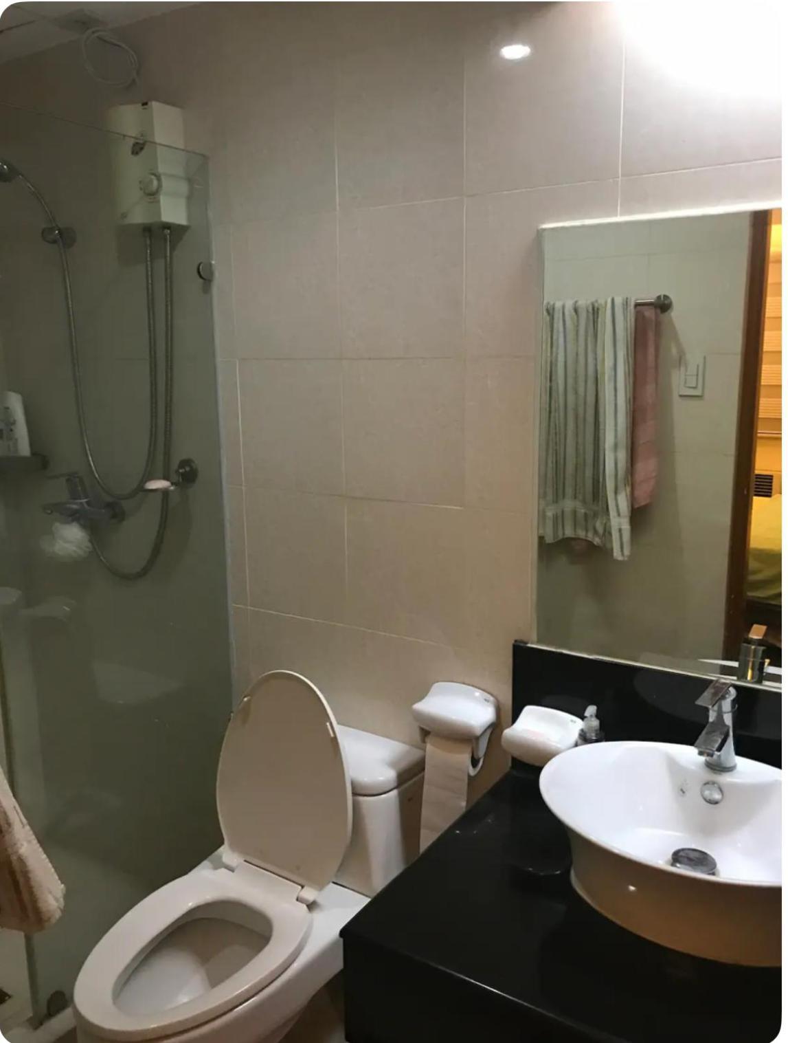Montecito Unit Near Airport * Manila