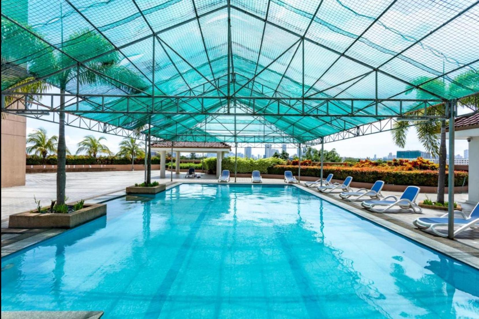Urban Oasis At Monte Carlo Residenze, Sta Lucia Mall