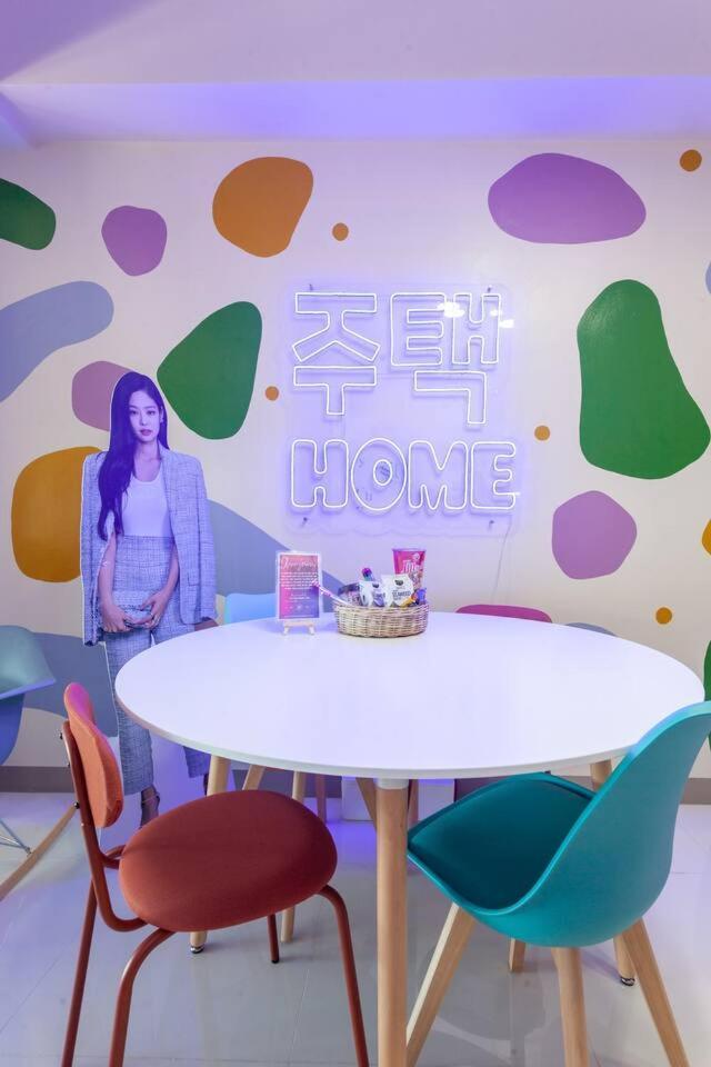 Korea In The Staycation With Pool, Gym And Holiday home