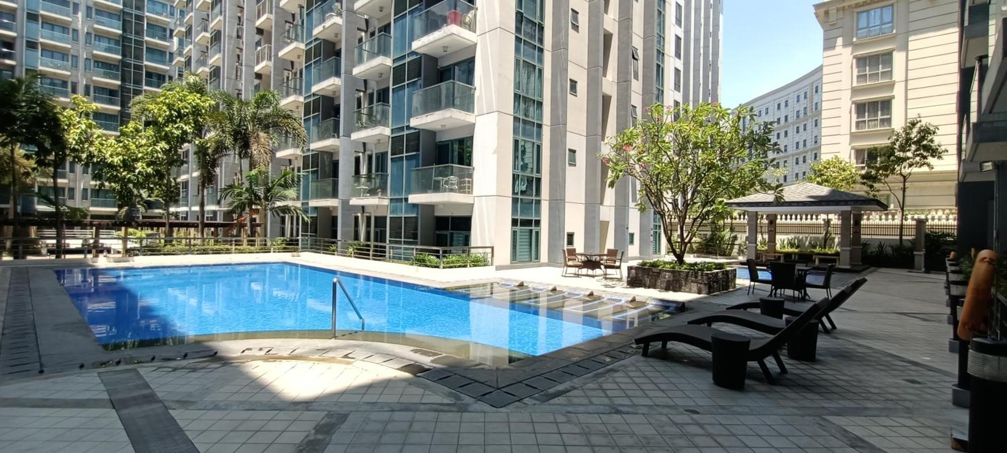 Pwl Condotel Across Terminal 3 Airport Apartment