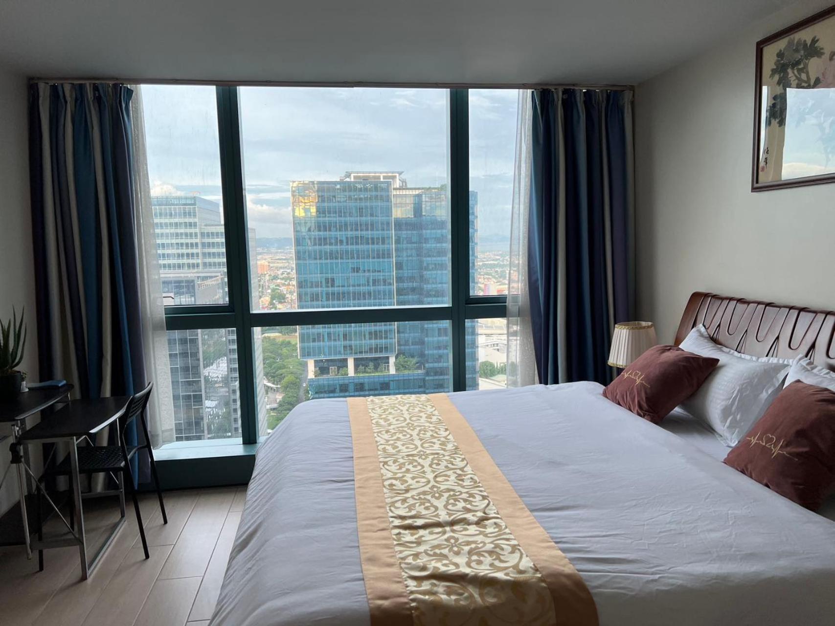 Apartment Bgc One Uptown Manila