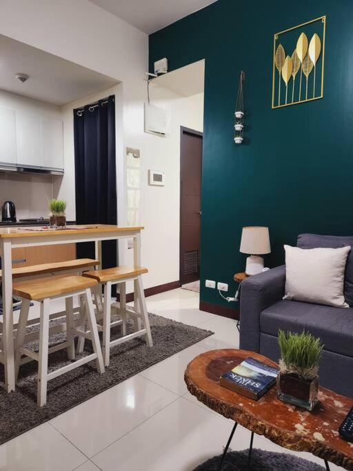 Cozy 1 Bedroom Flat Near Naia 3 Apartment