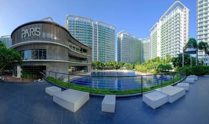 Apartment Urban At Azure Manila
