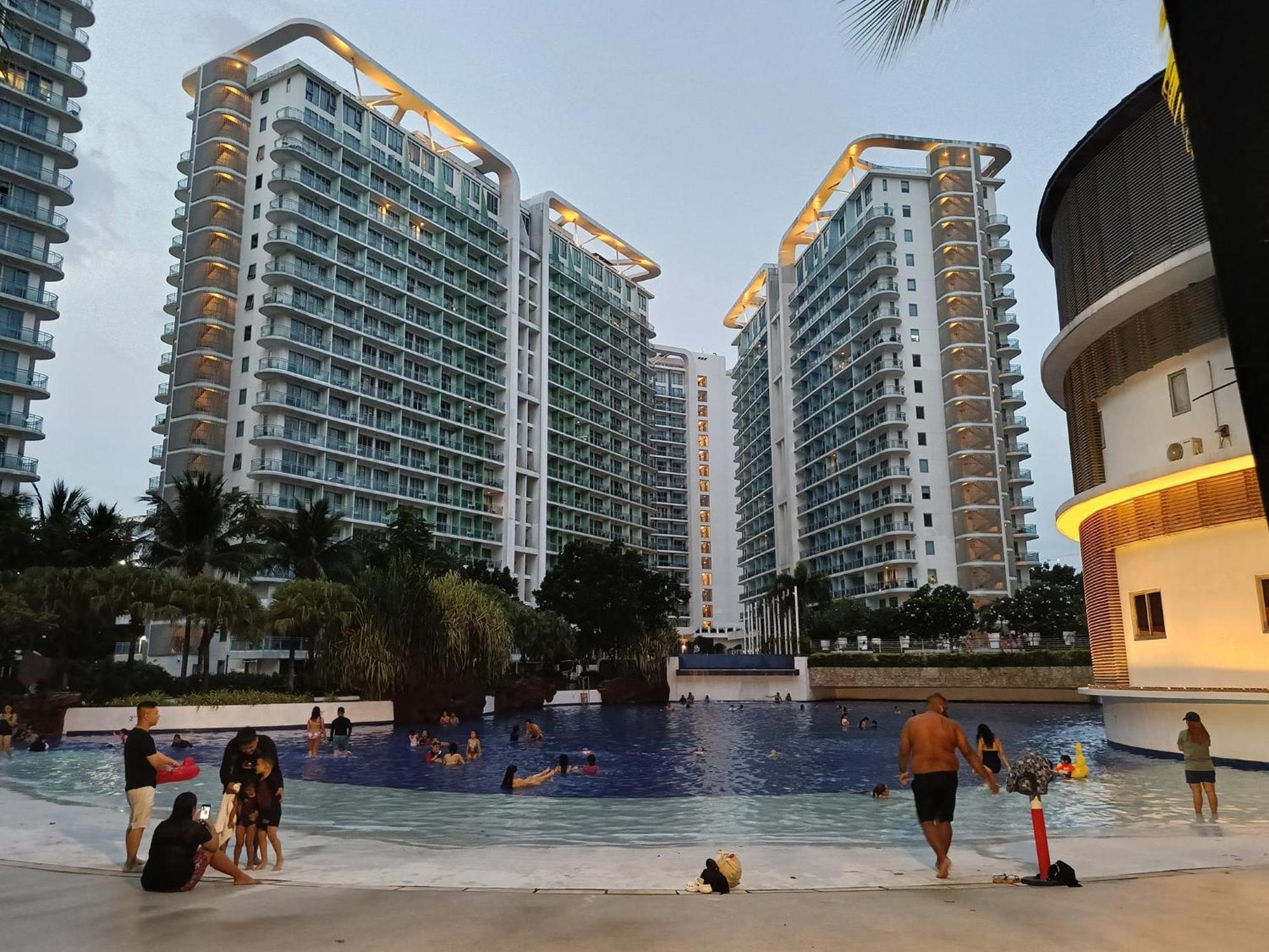 Apartment Urban At Azure *