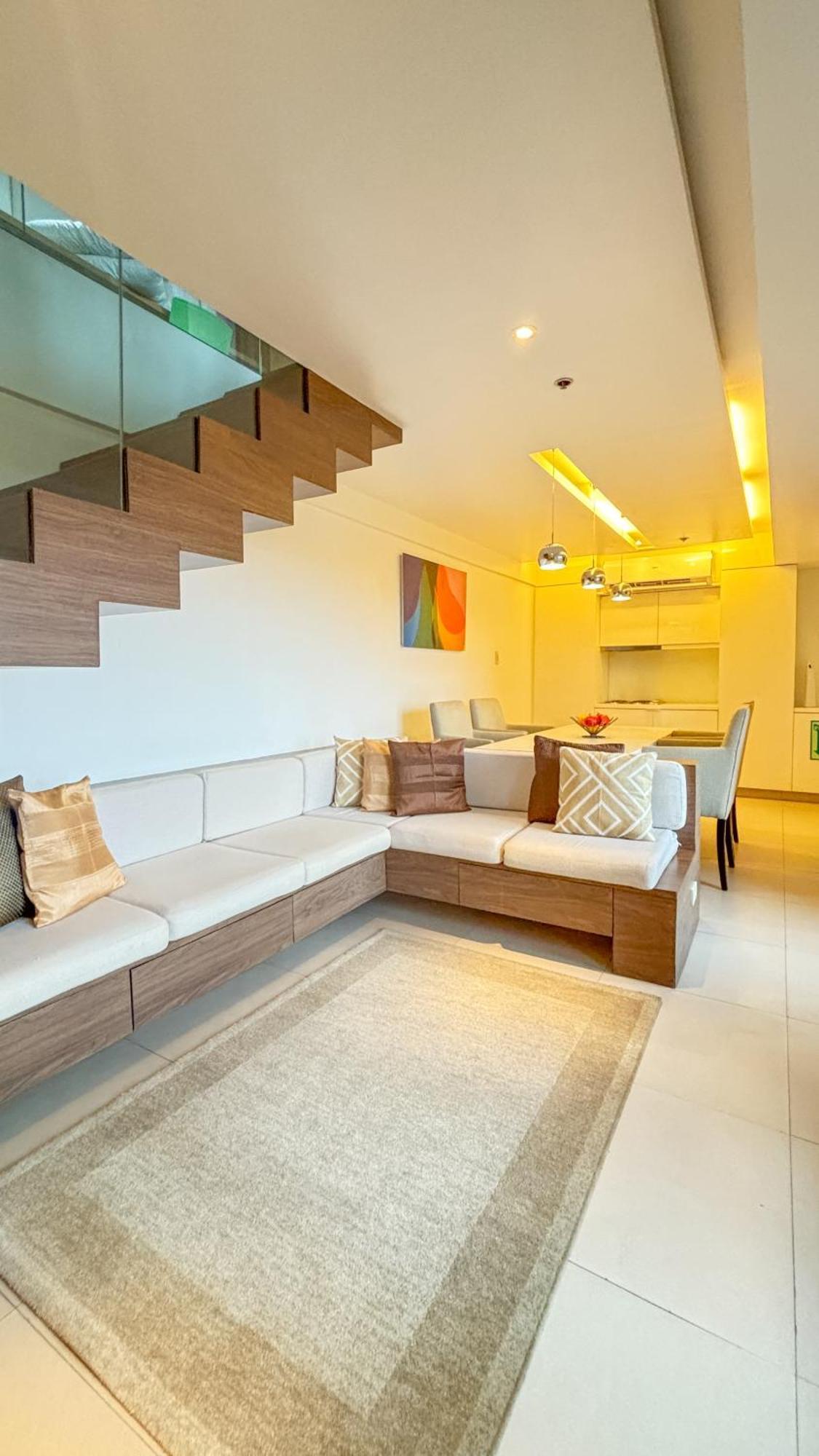 Apartment Bgc Luxe Interior With Golf Course View *
