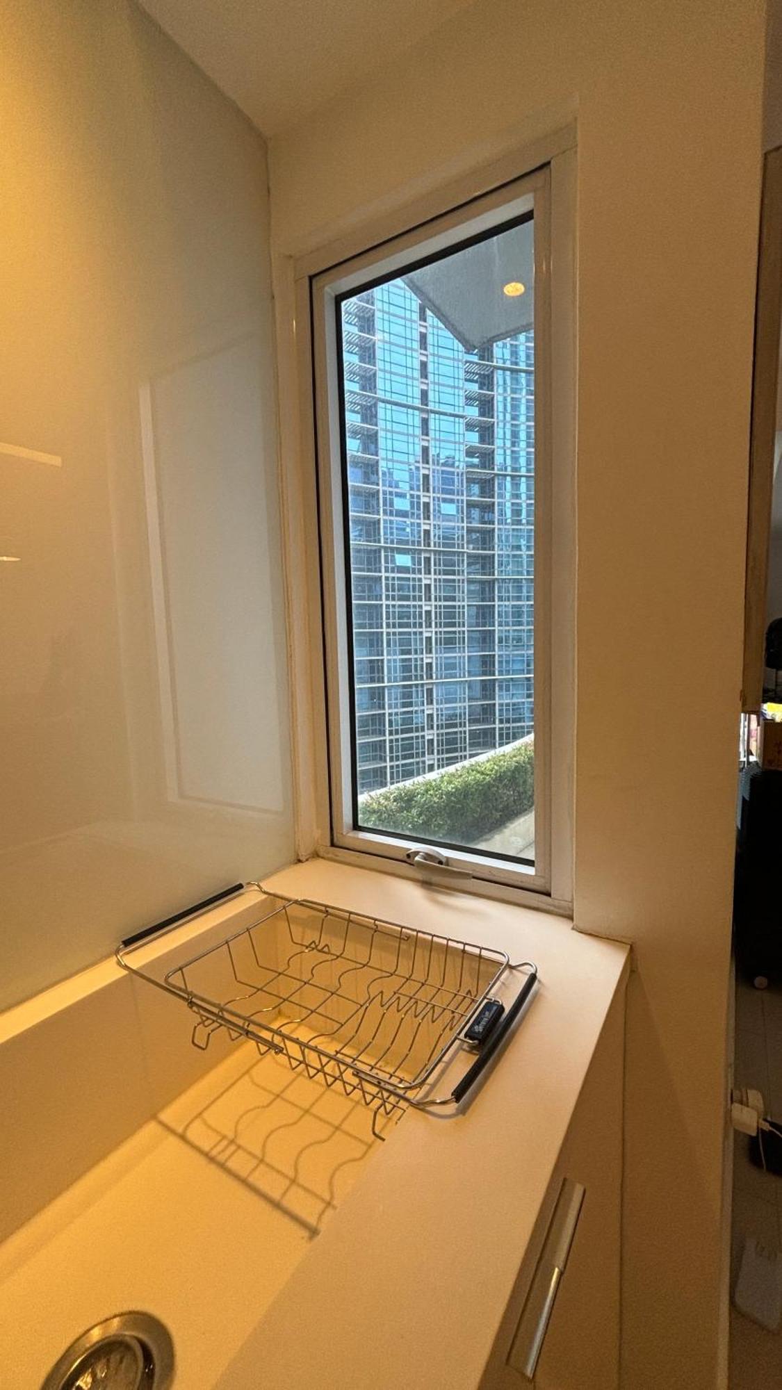 Apartment Bgc Luxe Interior With Golf Course View Manila