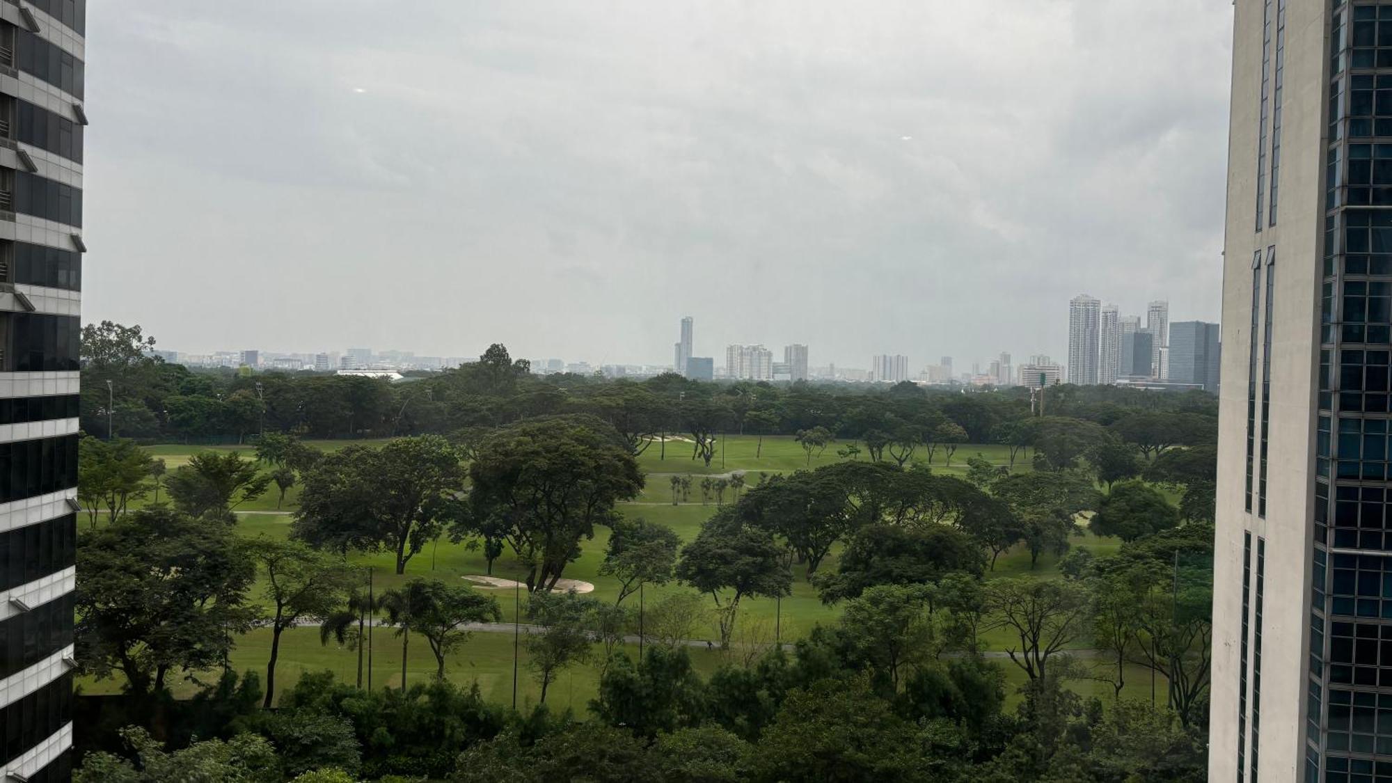Apartment Bgc Luxe Interior With Golf Course View Manila