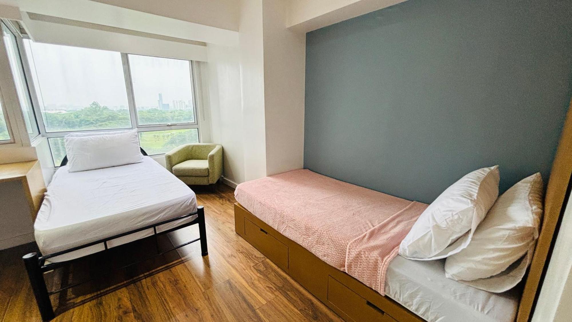 Apartment Bgc Luxe Interior With Golf Course View *