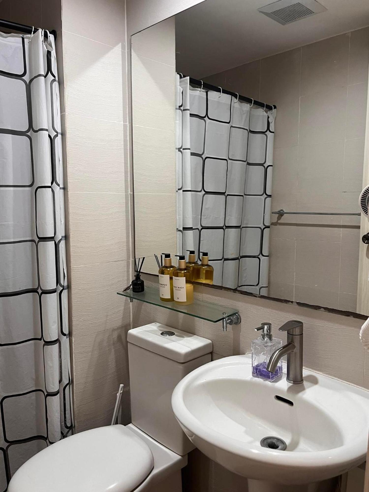 Azure Urban Residences Paranaque * Manila