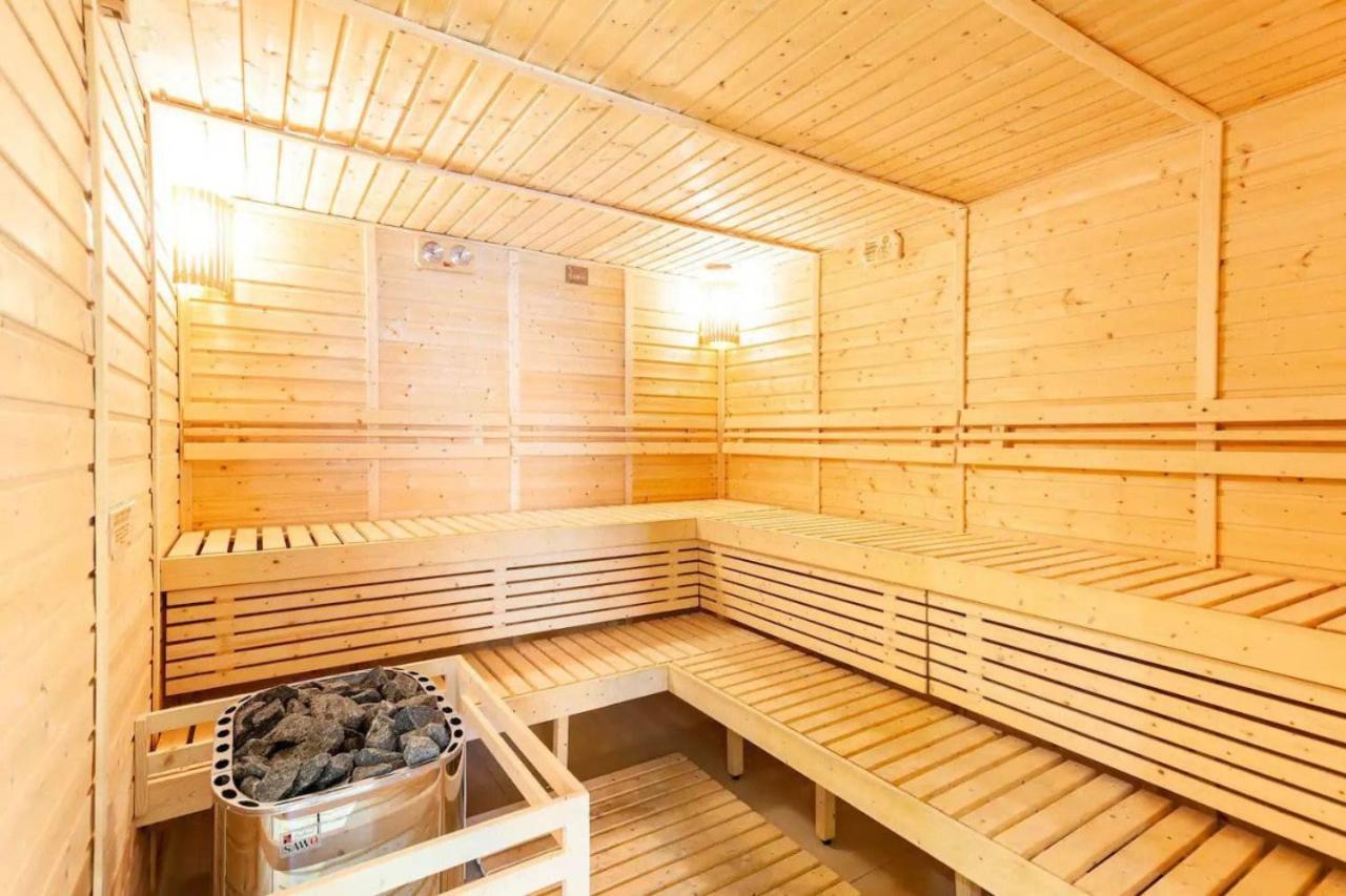 The Sweet Escape 1 Bedroom W Pool, Sauna, Gym And