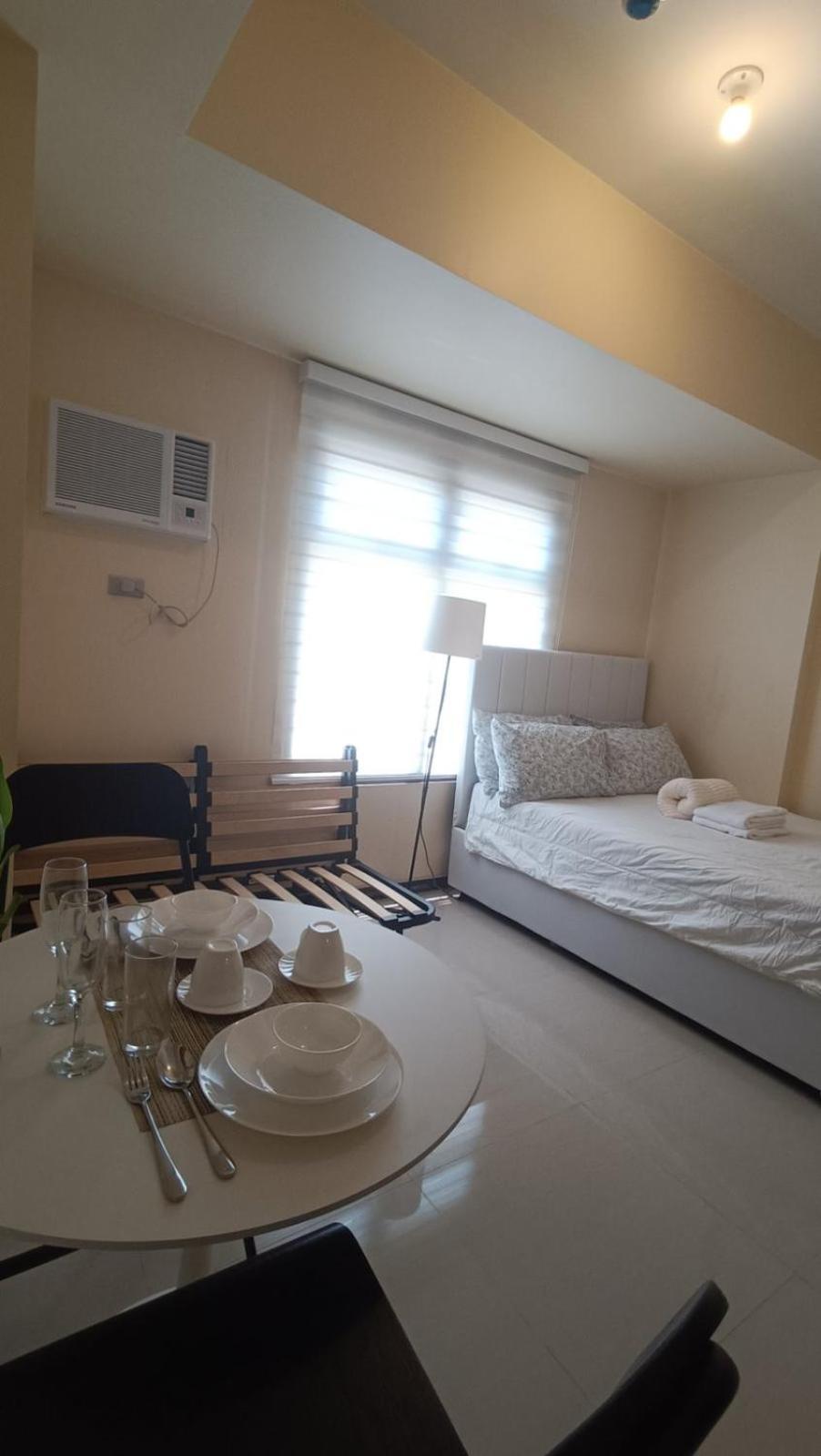 The Radiance Bay Yuri Apartment