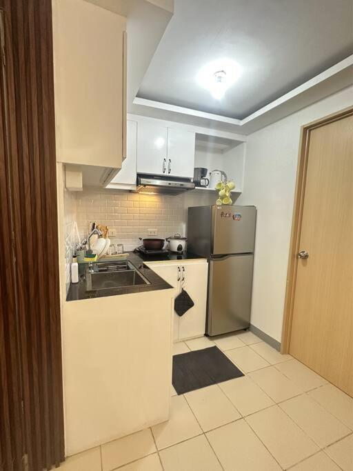 Apartment M - Cozy 2br Staycation Pasig Manila