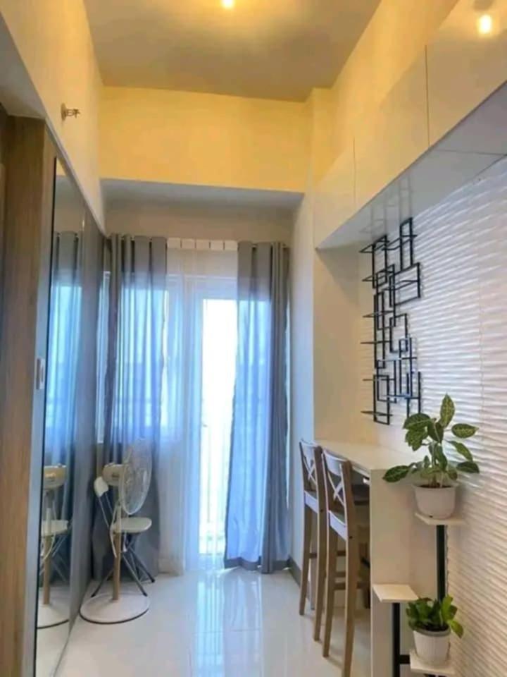 Affordable Staycation At Pasay Apartment Manila