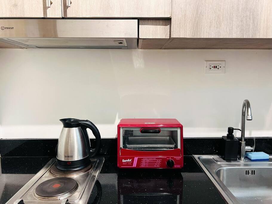 1br Unit Condotel W Balcony Fame Residences -fm12