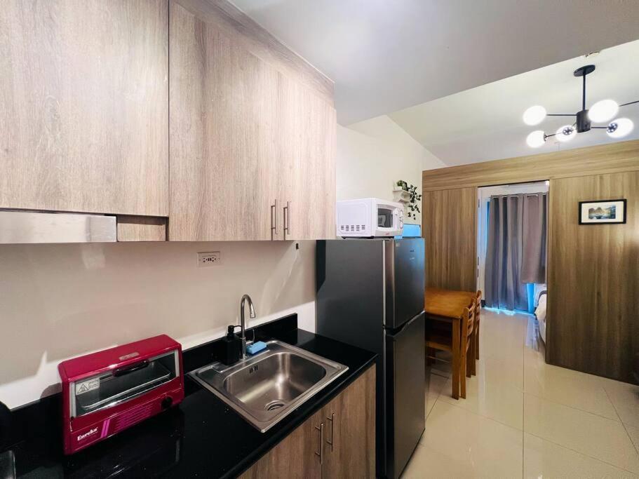Apartment 1br Unit Condotel W Balcony Fame Residences -fm12 *