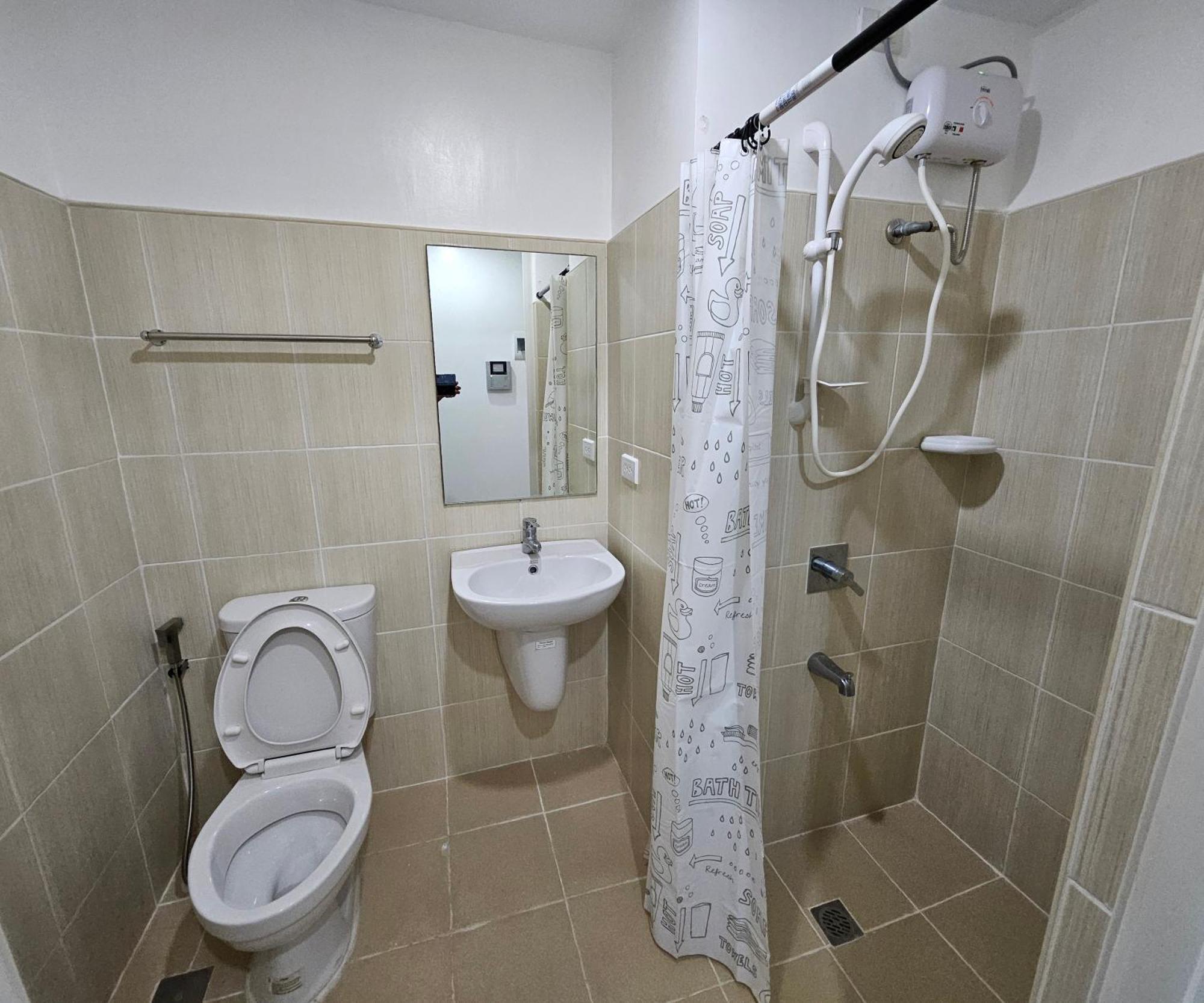 Grand Riviera By The Bay 2 Apartment Manila