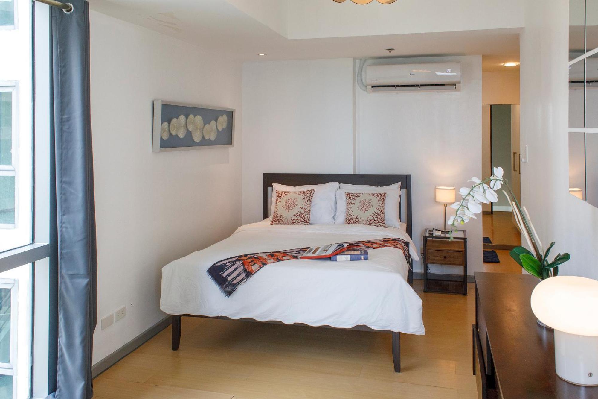 Apartment Prime Avant Bgc Location By Ph Staycation