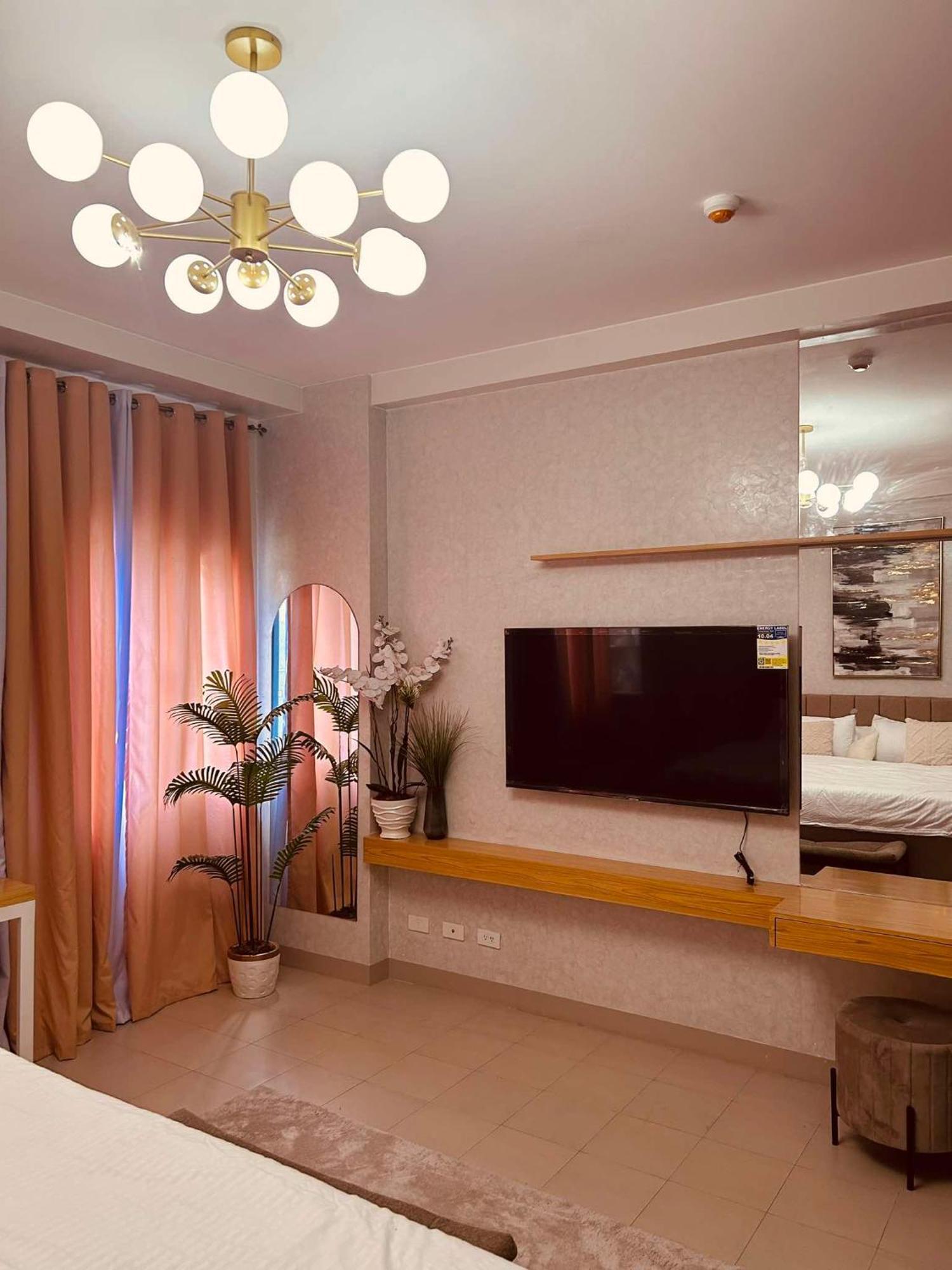 Hill Residences By Casa Stellar