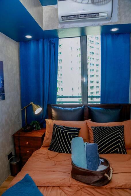 Azure Staycation By Solace Peak 2br Apartment *