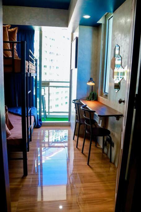 Azure Staycation By Solace Peak 2br Apartment *