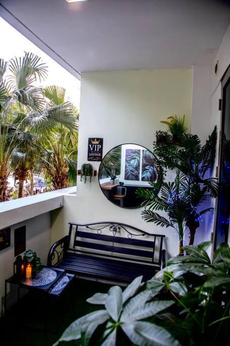 Apartment Azure Staycation By Solace Peak 1br *