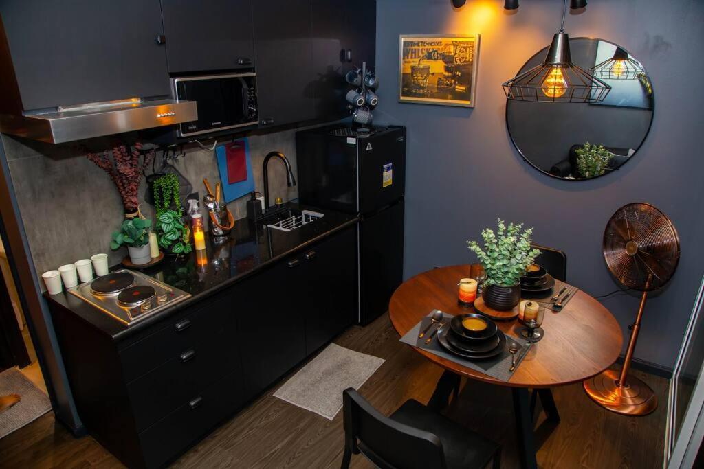 Apartment Azure Staycation By Solace Peak 1br