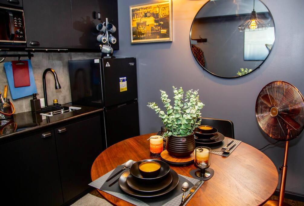 Azure Staycation By Solace Peak 1br Apartment