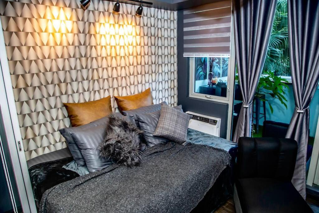 Apartment Azure Staycation By Solace Peak 1br