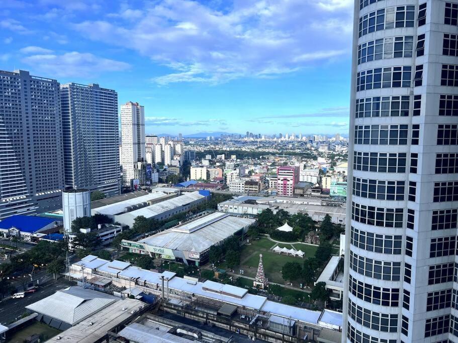 1br Premium - Twin Oaks Pl Panoramic View Manila