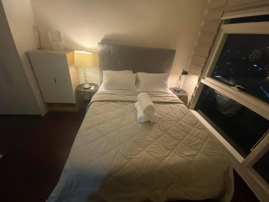 1br Premium - Twin Oaks Pl Panoramic View * Manila