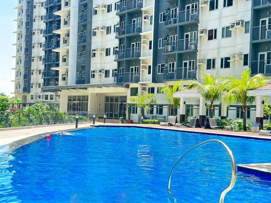 Apartment 2 Bedroom With Balcony, Game Console, Karaoke And Netflix