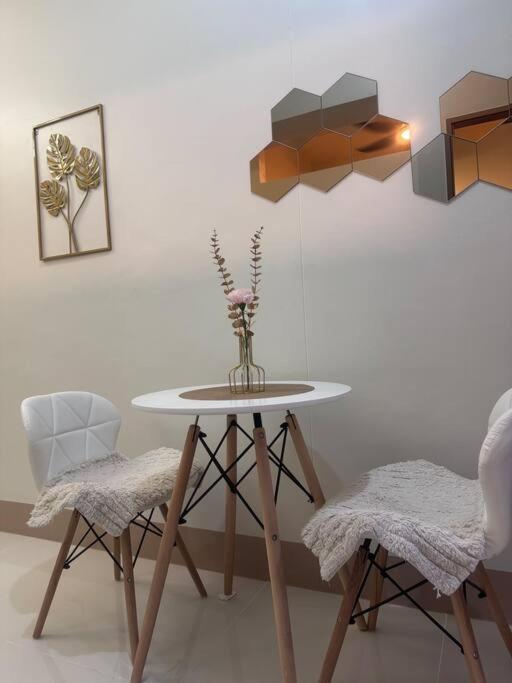Apartment Layan-dy Shore Staycation Manila
