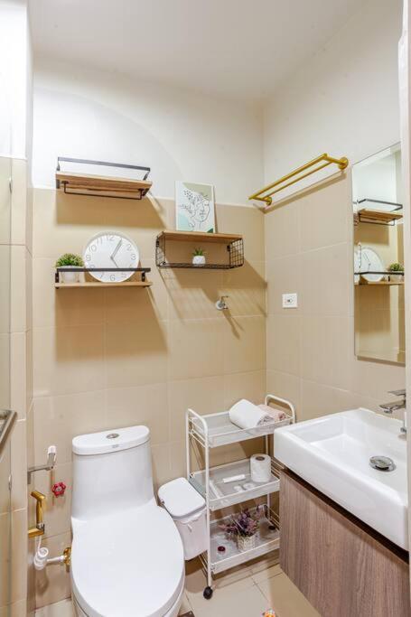 Apartment Layan-dy Shore Staycation