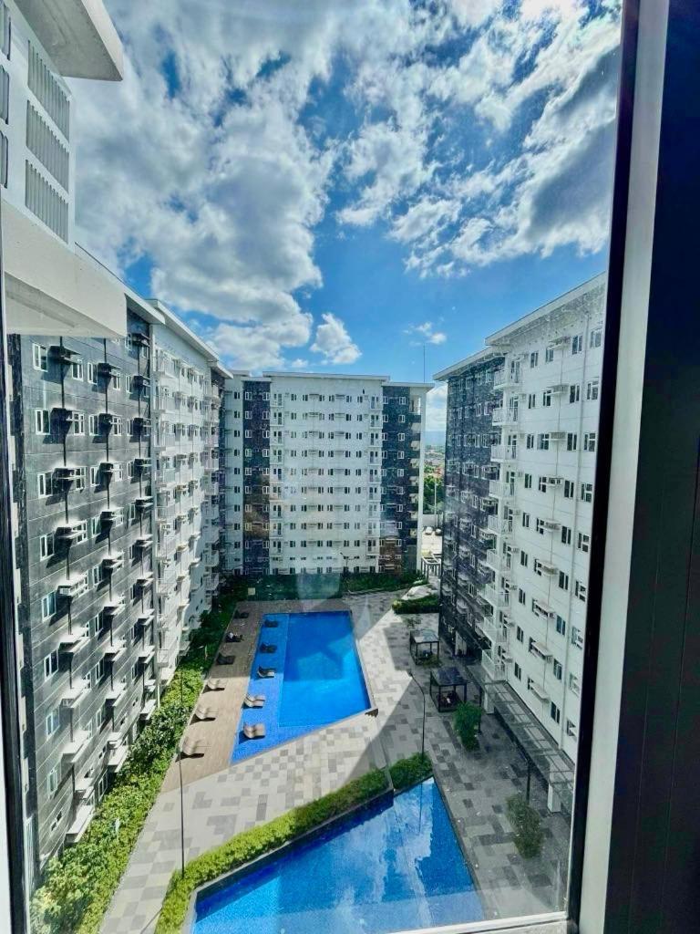 Apartment Unit 1 Cez Condotel At Charm *