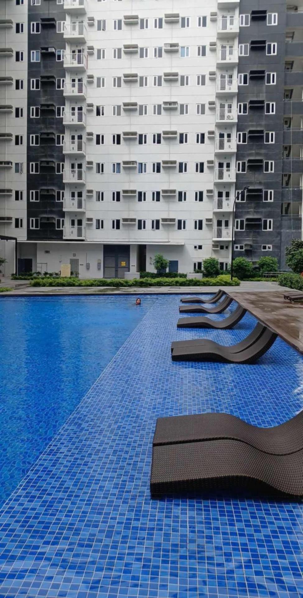 Apartment Unit 1 Cez Condotel At Charm *