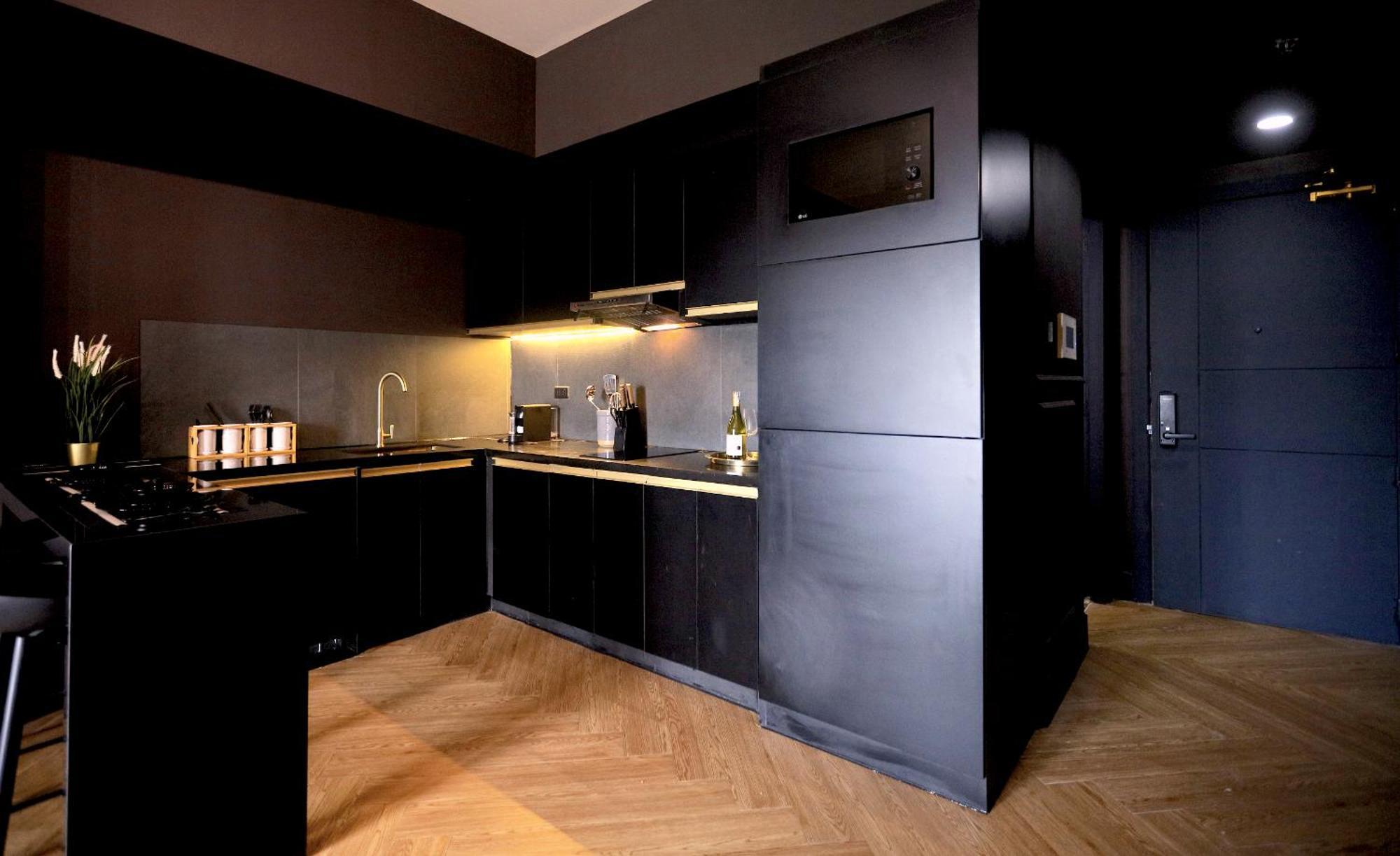 Luxury With Pa, Skyline View & Amenities Apartment Manila