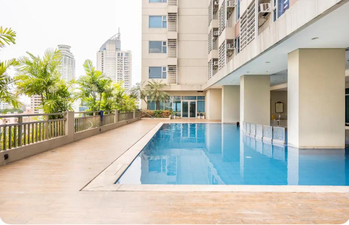 8 Adriatico Near Us Embassy Apartment Manila